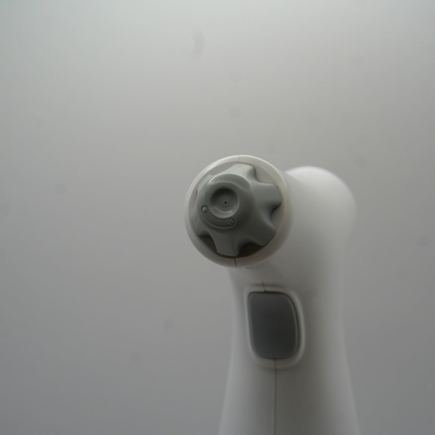 klearly spray head and bottle