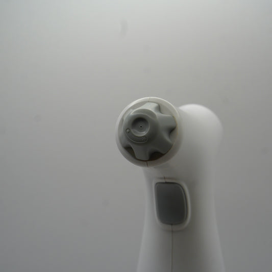 klearly spray head and bottle